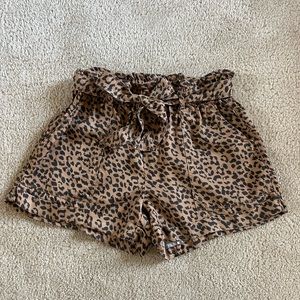 Aerie Paper Bag Shorts Leopard Print Size Small